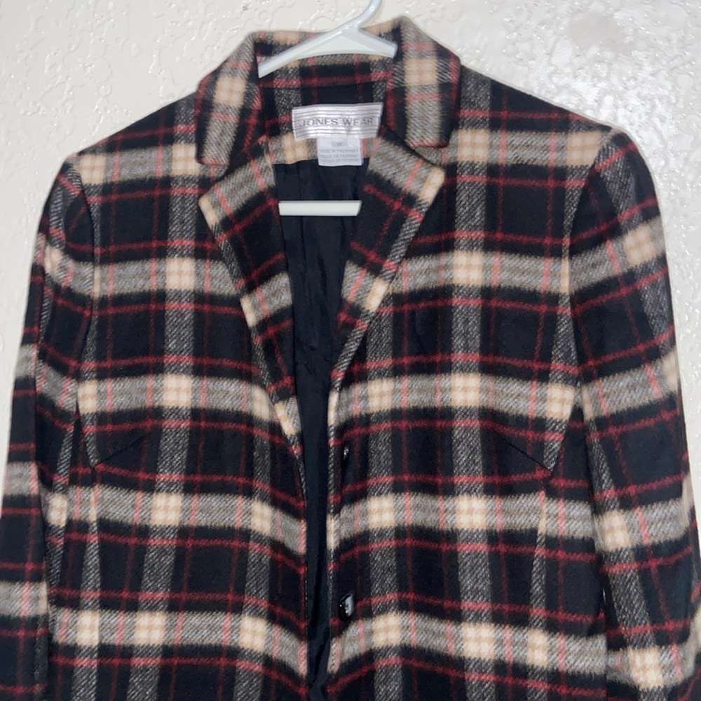 Jones Wear Coat